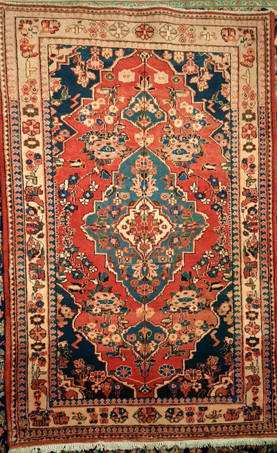 Aran Rug 1060