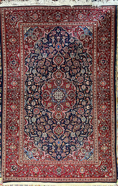 Qazvin Antique Rug 005