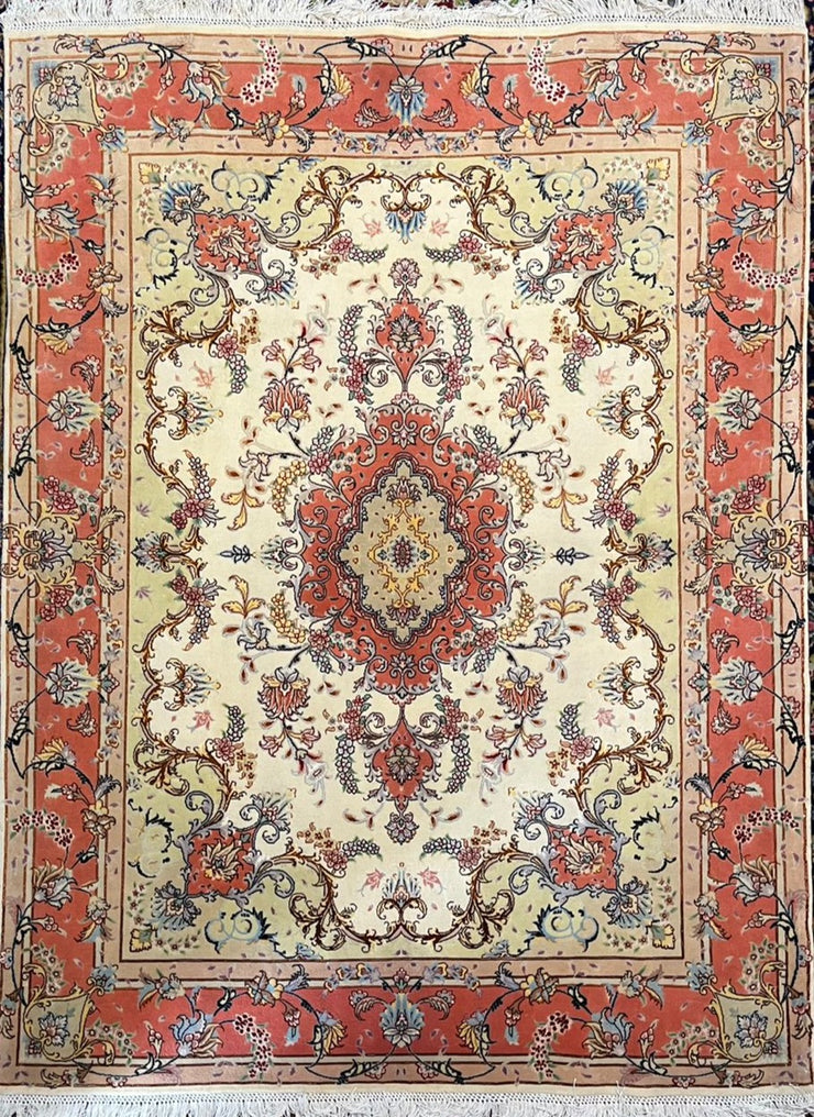 Tabriz Rug 008