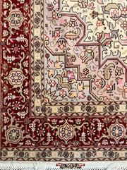 Tabriz-Heris Rug 001