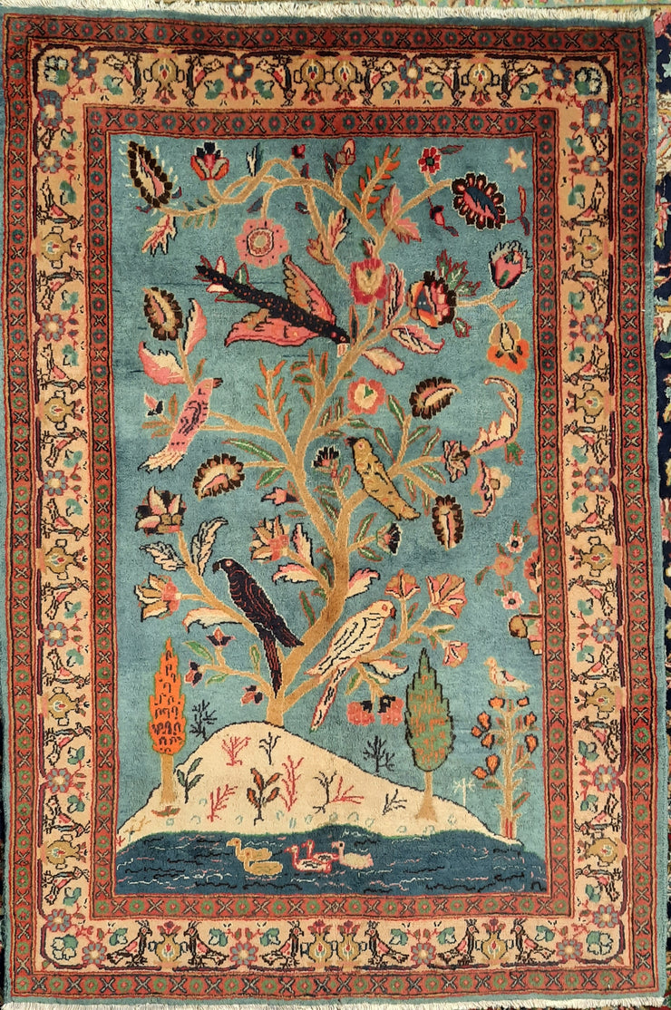 Mashhad Rug 335