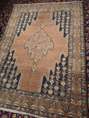 Mazlaghan Rug 876