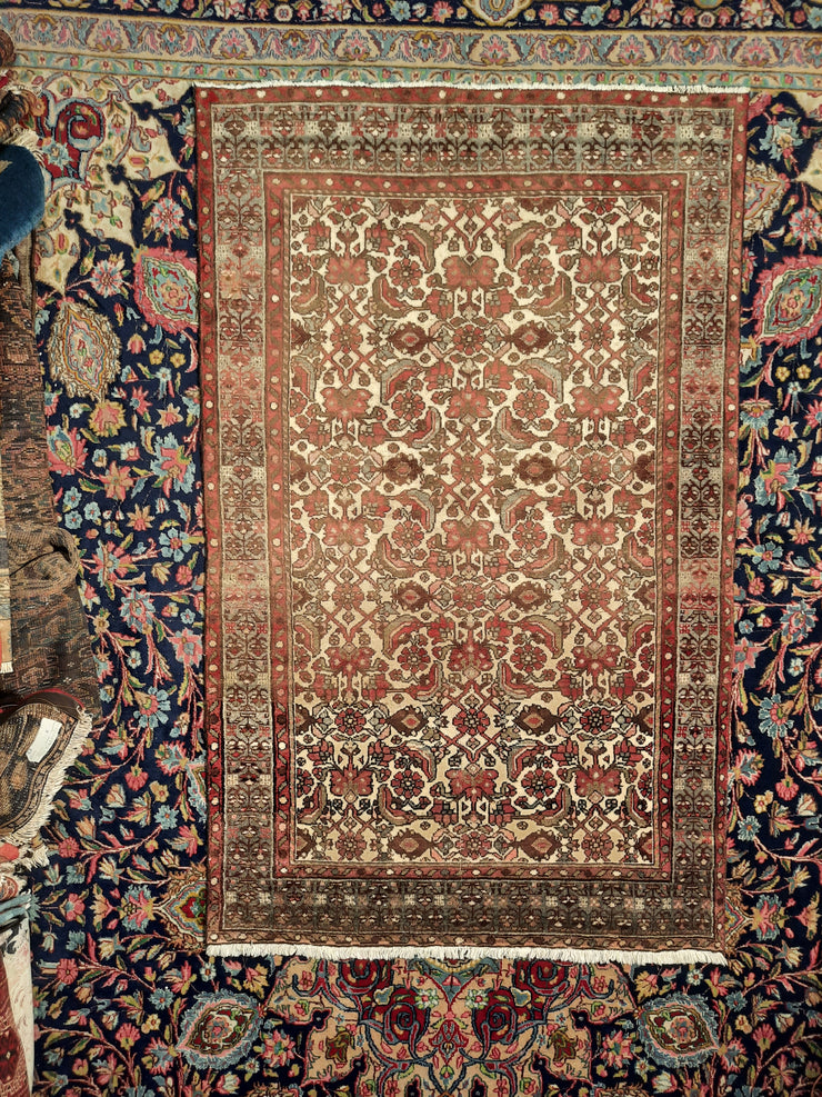 Tafresh Rug 637